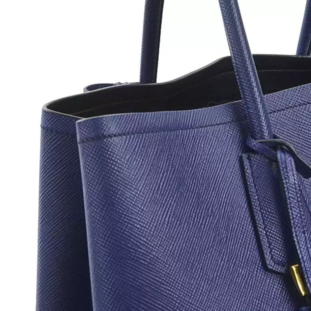 Auth PRADA Handbag Blue Leather - Picture 6 of 14